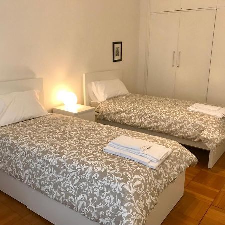 A Casa Di Sandro. Spazioso Appartamento Citycenter パドヴァ エクステリア 写真